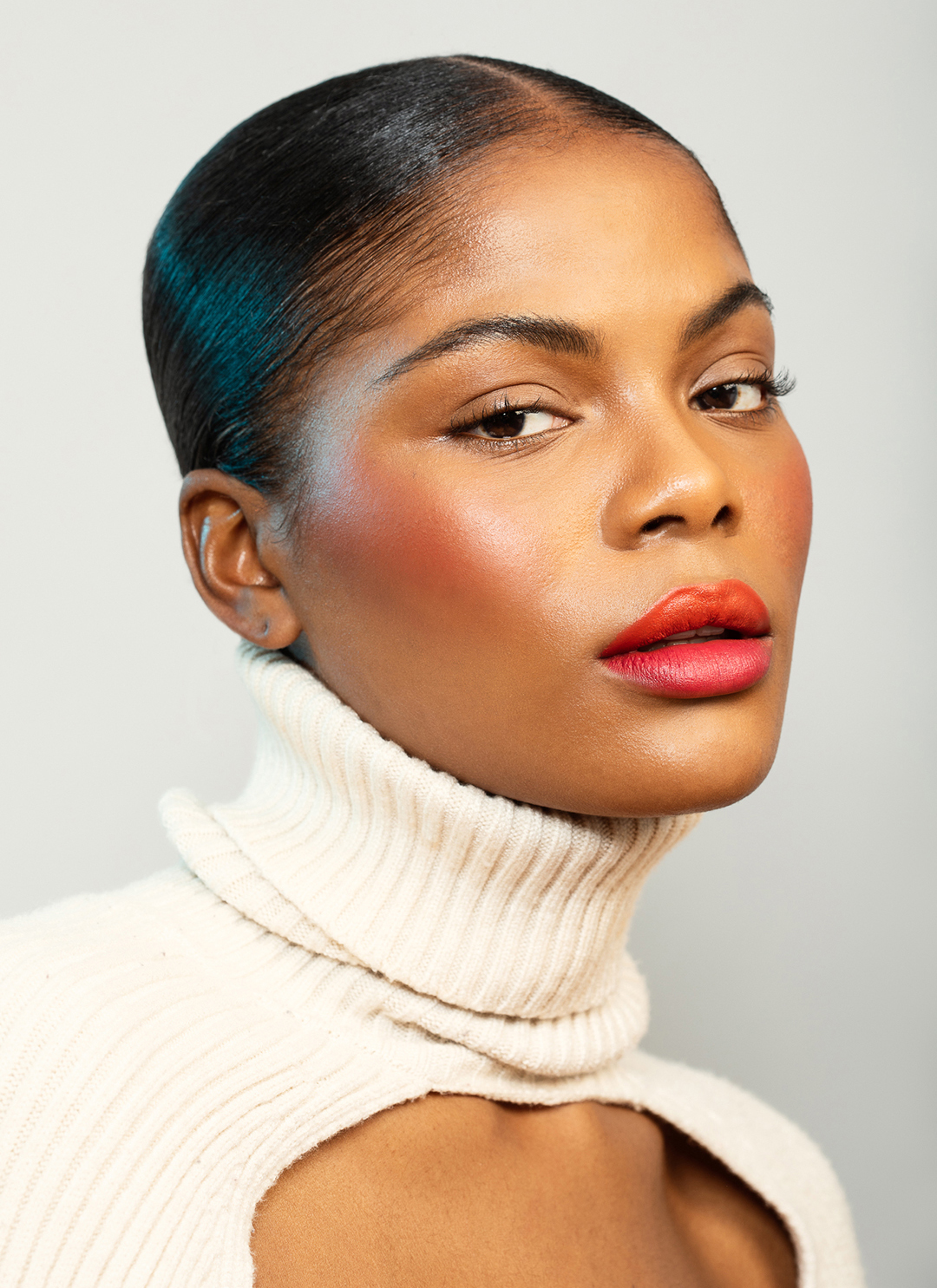 Oakland Commercial Photographer Ella Sophie, beauty portrait in studio of black woman with two tone lipstick